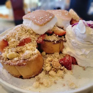 Strawberry shortcake French toast