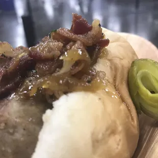 Wisconsin: cheddar bratwurst w bacon jam