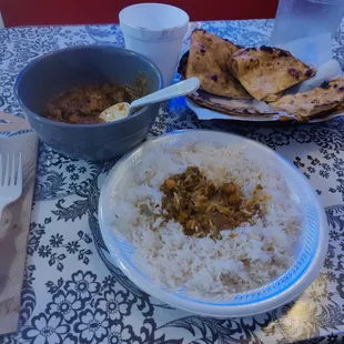 chana masala, garlic naan