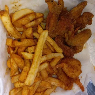 Incomplete order.  Missing fish!