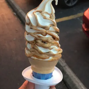 dessert, food