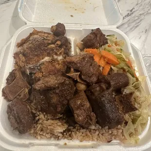 2 meat meal: Oxtail &amp; Fried chicken with hot veggies. Delicious.