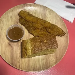 Fried Catfish &amp; Honey Conbread( did not tasty honey- at all)