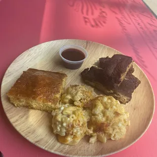 Jerk Rip Tip Dinner with Mac &amp; Cheese, Collard Greens, Honey Cornbread