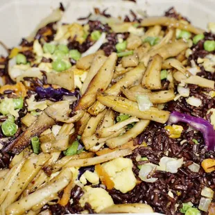 Flavors Asian Rice Bowl topped with roasted oyster mushrooms.