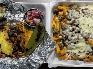 Chiquis Taco Truck