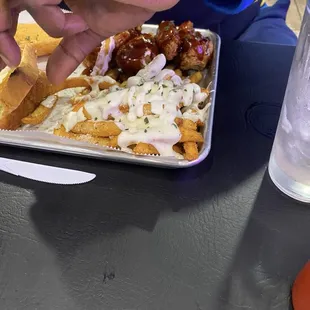 My hubby love ranch and Parmesan on his fries and he&apos;s such a honey for sweet bbq sauce loves bread