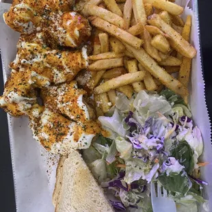 Voodoo Wingettes fresh fries and salad with a lil toast