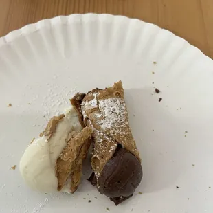 Vanilla and Chocolate cannoli! Made fresh and so delicious.