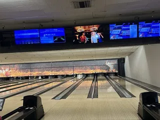 Steve Cook's Fireside Lanes