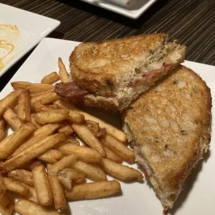 Applewood Bacon and Brie Toasty