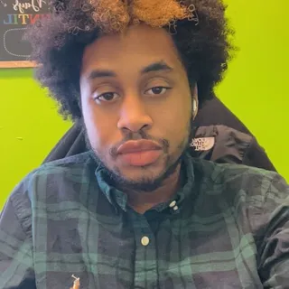 Issa S.