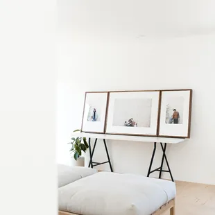 FRAMED ARTWORK FAMILY