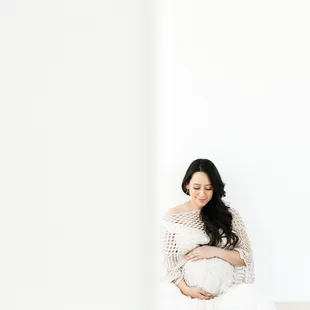 STUDIO MOTHERHOOD