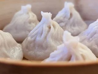 Din Soup Dumplings