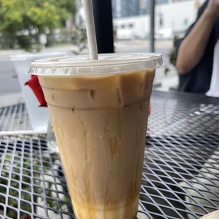 iced Vanilla Caramel Latte