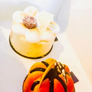 two cakes in a box