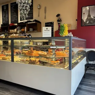 Pastry selection as of 3:00pm on a Sunday afternoon