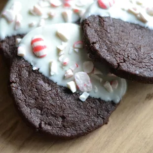 White chocolate dipped peppermint cookies