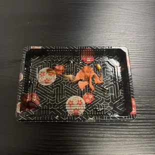 Rainbow Roll (10 Pieces)