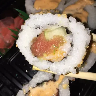Spicy Tuna Roll (8 Pieces)