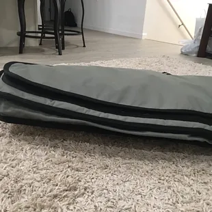 Flight daybag expands to allows slack for sidebites.