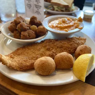 FRIED FLOUNDER