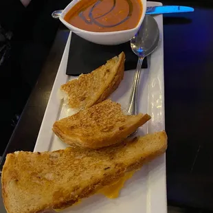 Grilled cheese and tomato soup
