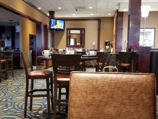 Aura Bistro