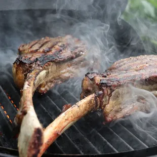 Beef Tomahawk Steaks
