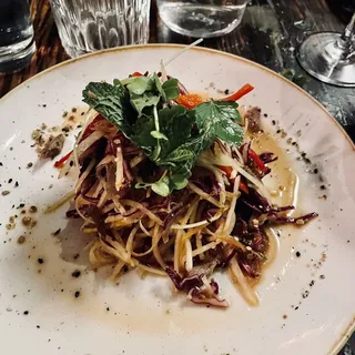 Aromatic Duck Salad