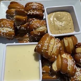 Pretzel Bites