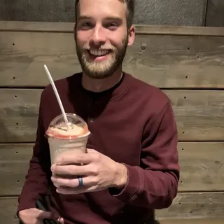 Strawberry Shake