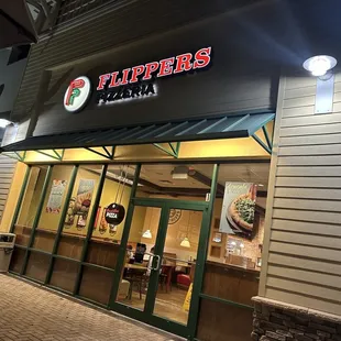 Flippers Pizza