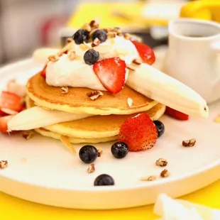 Regular fruit pancakes