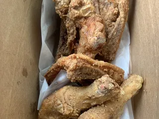 McHardy's Chicken & Fixin'