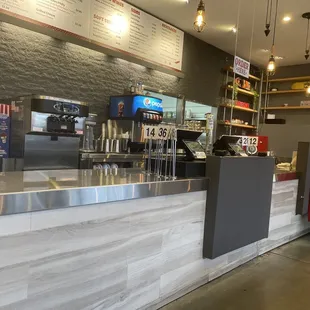 We got there when is was pretty slow so no line. Easy and quick ordering.