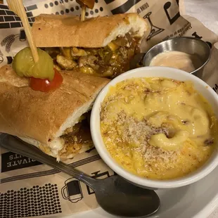 Chicken cheesesteak and macaroni