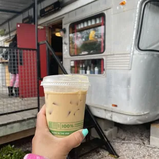 Iced Oat milk, vanilla latte