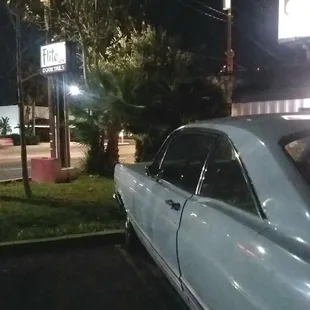 Low tech auto and loaded drinks!
