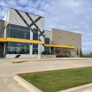 Facing the front of building from the parking lot.