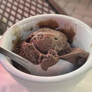 Chocolate Italian Gelato (kid&apos;s size)