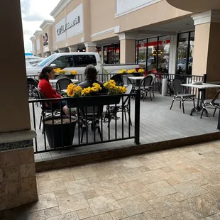 Nice outdoor patio and dog friendly!