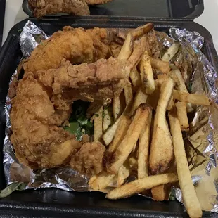 1/2 pound of scampi