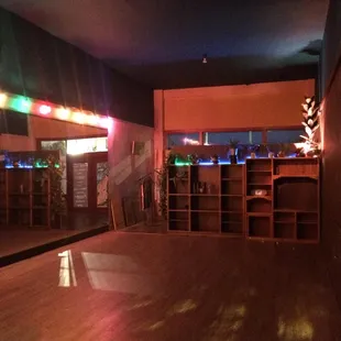 Great night time ambience.