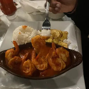 Camarones al Ajillo