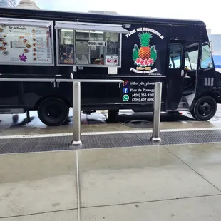 Food truck outside VMC