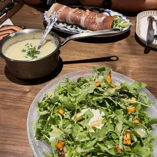 Arugula & Stracciatella Salad