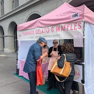 Ferry farmer's market, 9/21/24