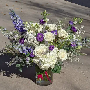 Artist's choice arrangement by Jennifer at Floral Fetish.